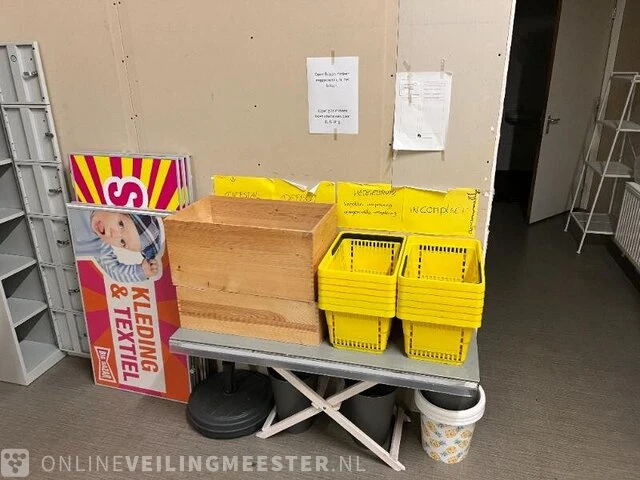 Winkelinventaris en voorraad locatie 1876, de mandel 7 - 04 in maastricht - afbeelding 89 van  103