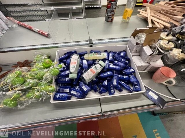Winkelinventaris en voorraad locatie 1883, wesselernering 40 c in enschede - afbeelding 33 van  158