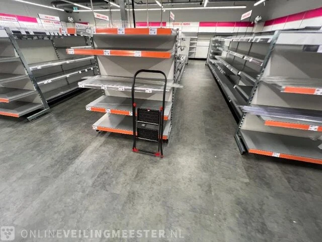 Winkelinventaris en voorraad locatie 1883, wesselernering 40 c in enschede - afbeelding 50 van  158