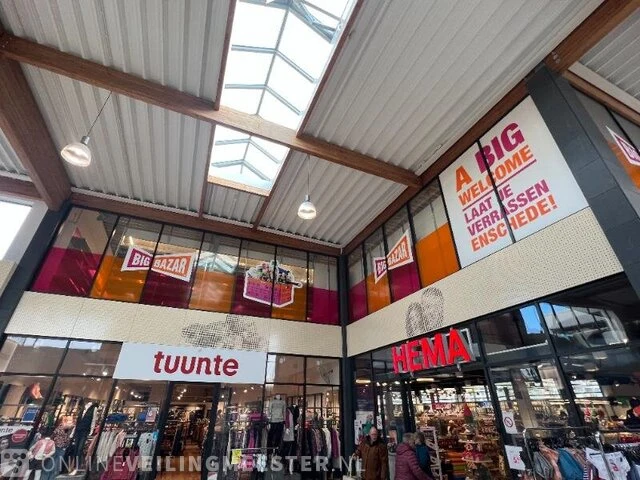 Winkelinventaris en voorraad locatie 1883, wesselernering 40 c in enschede - afbeelding 64 van  158