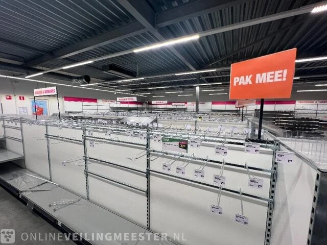 Winkelinventaris en voorraad locatie 1883, wesselernering 40 c in enschede - afbeelding 74 van  158