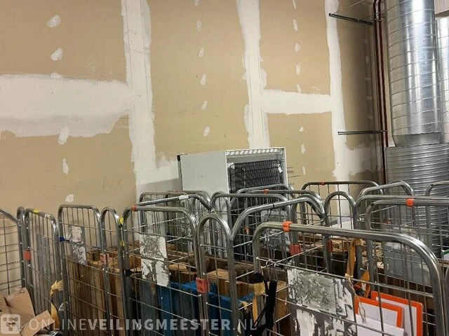 Winkelinventaris en voorraad locatie 1893, boreelplein 10 in deventer - afbeelding 16 van  147