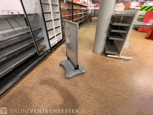 Winkelinventaris en voorraad locatie 1893, boreelplein 10 in deventer - afbeelding 132 van  147