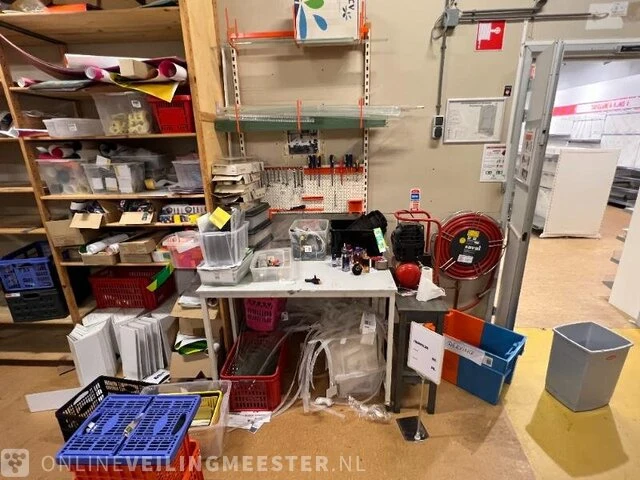 Winkelinventaris en voorraad locatie 1893, boreelplein 10 in deventer - afbeelding 139 van  147