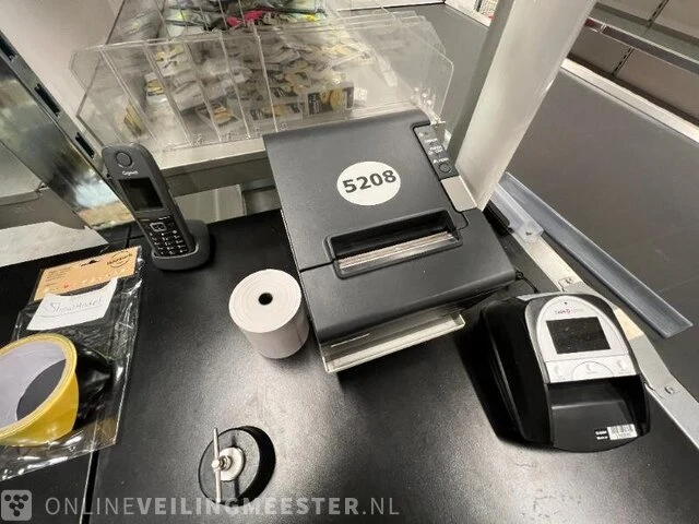 Winkelinventaris en voorraad locatie 1894, corio center 39 in heerlen - afbeelding 38 van  97