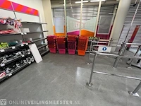Winkelinventaris en voorraad locatie 1894, corio center 39 in heerlen - afbeelding 34 van  97
