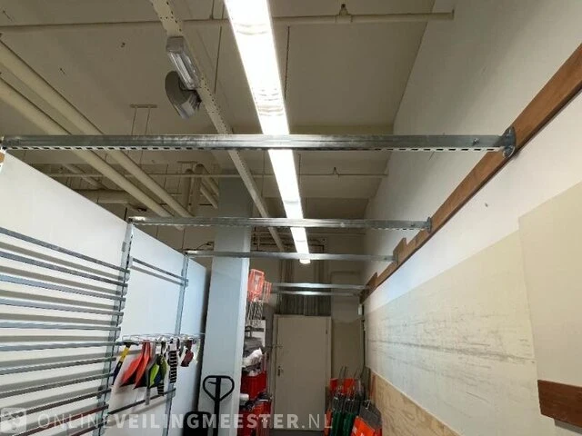 Winkelinventaris en voorraad locatie 1894, corio center 39 in heerlen - afbeelding 64 van  97
