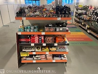 Winkelinventaris en voorraad locatie 1930, kennedylaan 13 in terneuzen - afbeelding 29 van  79