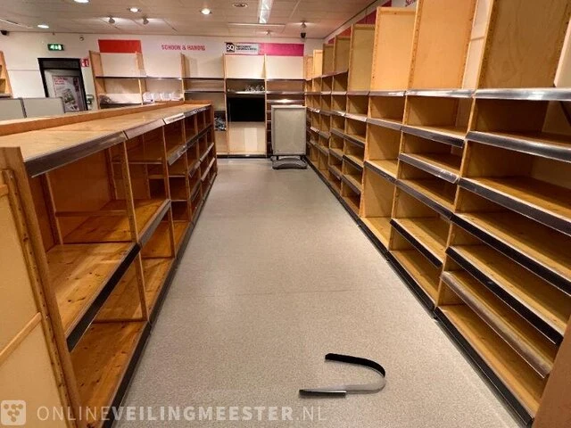 Winkelinventaris en voorraad locatie 1940, grote markt 23a in nieuwleusen - afbeelding 32 van  84