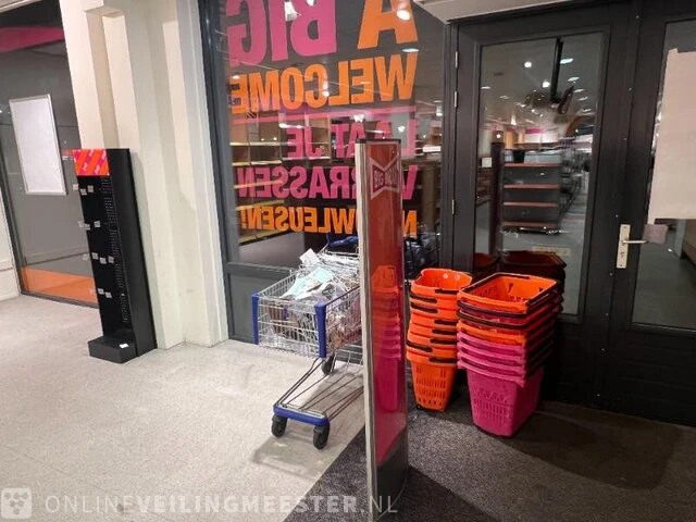 Winkelinventaris en voorraad locatie 1940, grote markt 23a in nieuwleusen - afbeelding 45 van  84