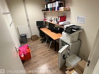 Winkelinventaris en voorraad locatie 1964, oosterstraat 66 - 68 in steenwijk - afbeelding 40 van  96