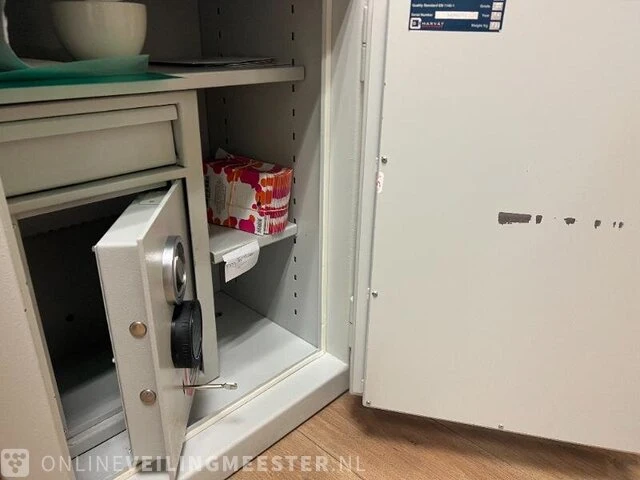 Winkelinventaris en voorraad locatie 1964, oosterstraat 66 - 68 in steenwijk - afbeelding 50 van  96