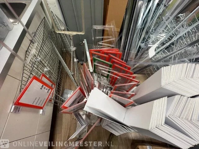 Winkelinventaris en voorraad locatie 1964, oosterstraat 66 - 68 in steenwijk - afbeelding 59 van  96