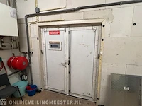 Winkelinventaris en voorraad locatie 1983, rijksweg 32 in reuver - afbeelding 22 van  75