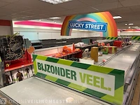 Winkelinventaris en voorraad locatie 1983, rijksweg 32 in reuver - afbeelding 27 van  75
