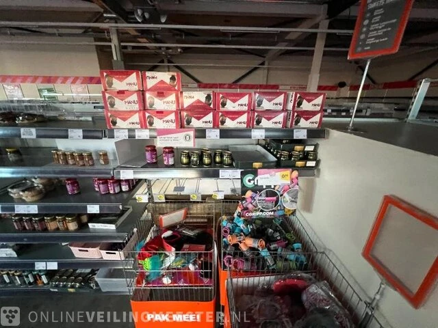 Winkelinventaris locatie 1810, houtweg 295 in emmen - afbeelding 44 van  93