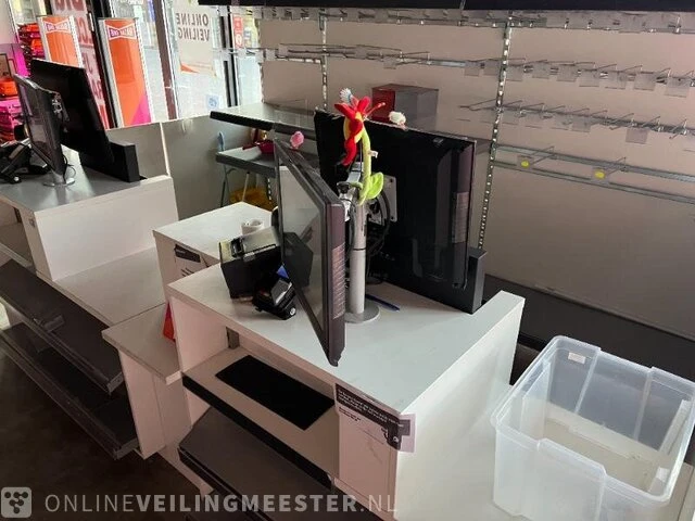 Winkelinventaris locatie 1810, houtweg 295 in emmen - afbeelding 65 van  93