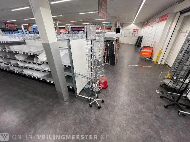 Winkelinventaris locatie 1901, gorecht oost 158 in hoogezand - afbeelding 51 van  126