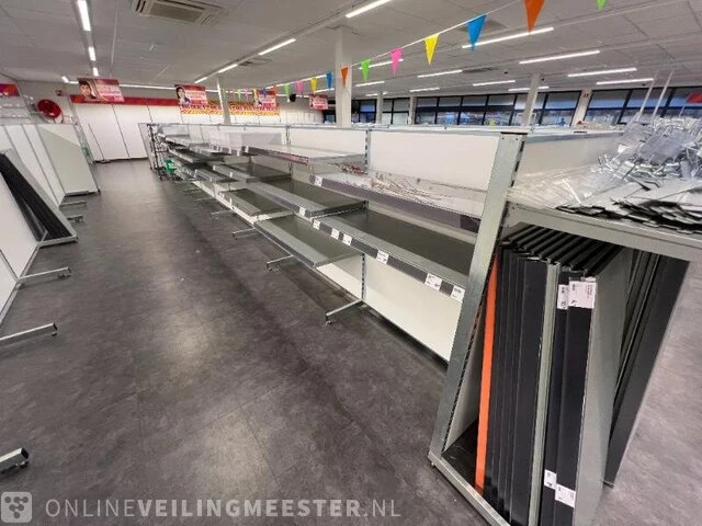 Winkelinventaris locatie 1901, gorecht oost 158 in hoogezand - afbeelding 109 van  126