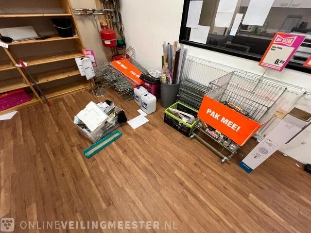 Winkelinventaris locatie 1960, westerstraat 204 in emmen - afbeelding 7 van  118