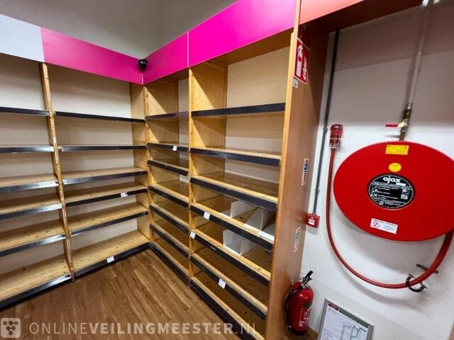 Winkelinventaris locatie 1960, westerstraat 204 in emmen - afbeelding 32 van  118