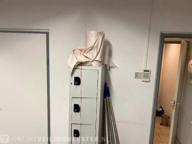 Winkelinventaris locatie 1962, langestraat 116 in klazienaveen - afbeelding 7 van  116