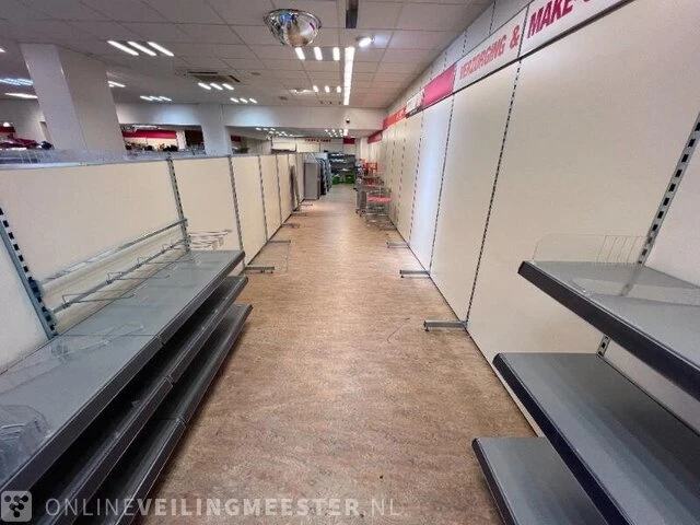 Winkelinventaris locatie 1977, overwinningsplein 19-21 in groningen - afbeelding 27 van  112