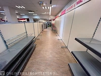 Winkelinventaris locatie 1977, overwinningsplein 19-21 in groningen - afbeelding 27 van  112