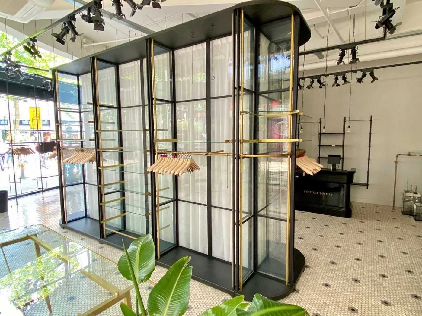 Winkelinventaris scotch & soda tilburg