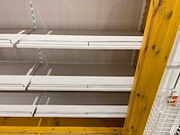 Winkelkast met houten legborden - afbeelding 6 van  11