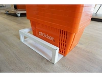 Winkelmandje met metalen standaard (17x) - afbeelding 3 van  3