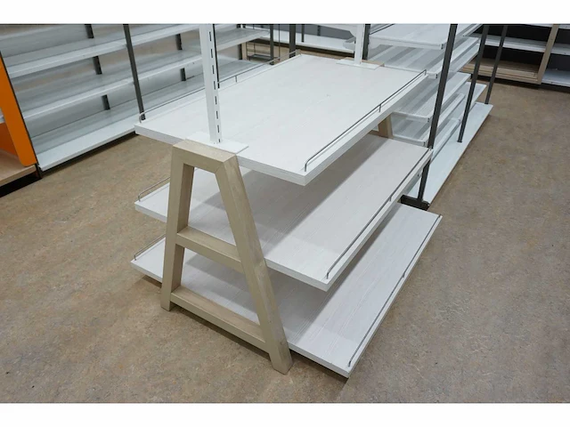 Winkelmeubel met bovenbeugel (2x) - afbeelding 1 van  4