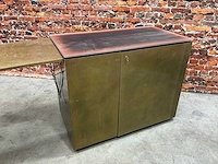 Winkelmeubel met messing bekleed - afbeelding 2 van  5
