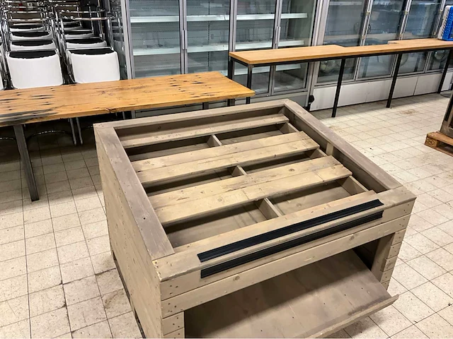 Winkelmeubel - afbeelding 3 van  7