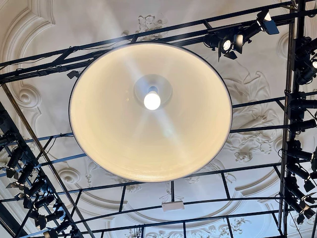 Winkelrek met boog en verlichting - afbeelding 12 van  15