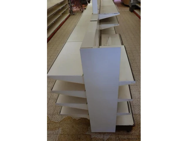 Winkelstelling - 9mtr (l) x 132cm (b) x 155cm (h) - afbeelding 5 van  7