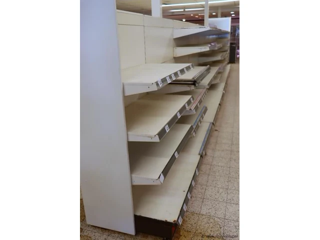 Winkelstelling - 9mtr (l) x 132cm (b) x 155cm (h) - afbeelding 6 van  7