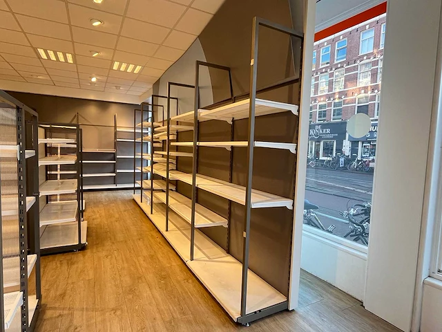 Winkelstelling met achterwand, 10 meter - afbeelding 3 van  8