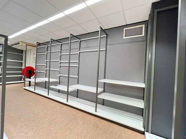 Winkelstelling met achterwand, 10 meter - afbeelding 1 van  10