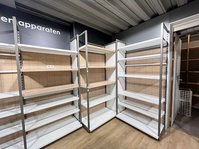 Winkelstelling met achterwand, 11 meter - afbeelding 5 van  11