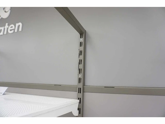 Winkelstelling met achterwand, 11 meter - afbeelding 5 van  6
