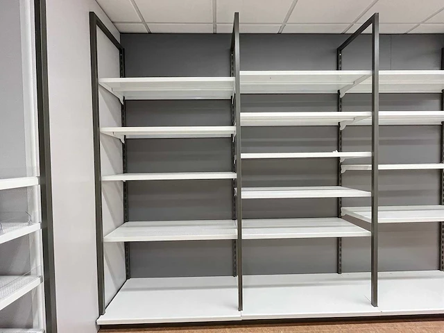 Winkelstelling met achterwand, 12 meter - afbeelding 5 van  10