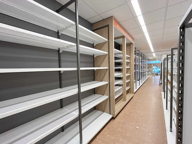 Winkelstelling met achterwand, 14 meter - afbeelding 5 van  6