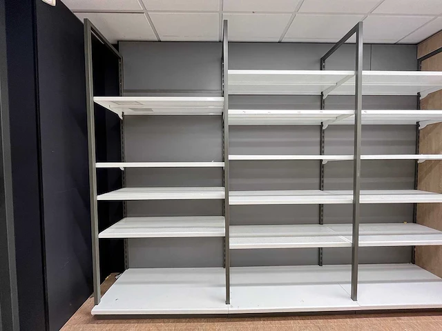 Winkelstelling met achterwand, 14 meter - afbeelding 6 van  6