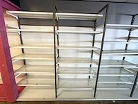 Winkelstelling met achterwand, 15 meter - afbeelding 7 van  8