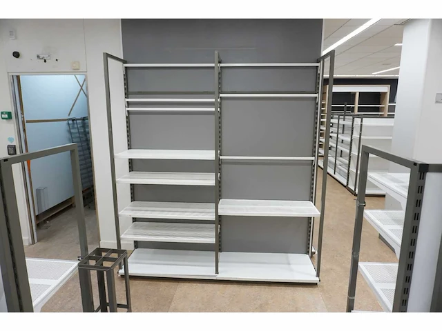Winkelstelling met achterwand, 2 meter - afbeelding 1 van  5