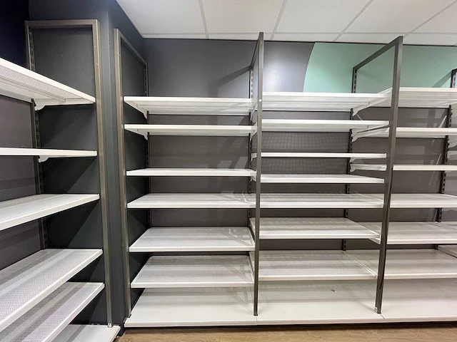 Winkelstelling met achterwand, 22 meter - afbeelding 4 van  11