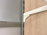 Winkelstelling met achterwand, 22 meter - afbeelding 8 van  11