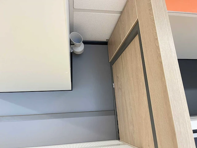 Winkelstelling met achterwand, 5 meter - afbeelding 10 van  11