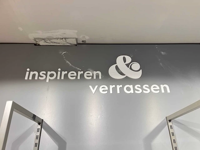 Winkelstelling met achterwand, 6 meter - afbeelding 4 van  7